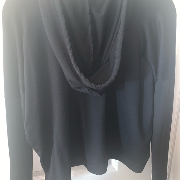 Cropped hoodie - Picture 2 of 2